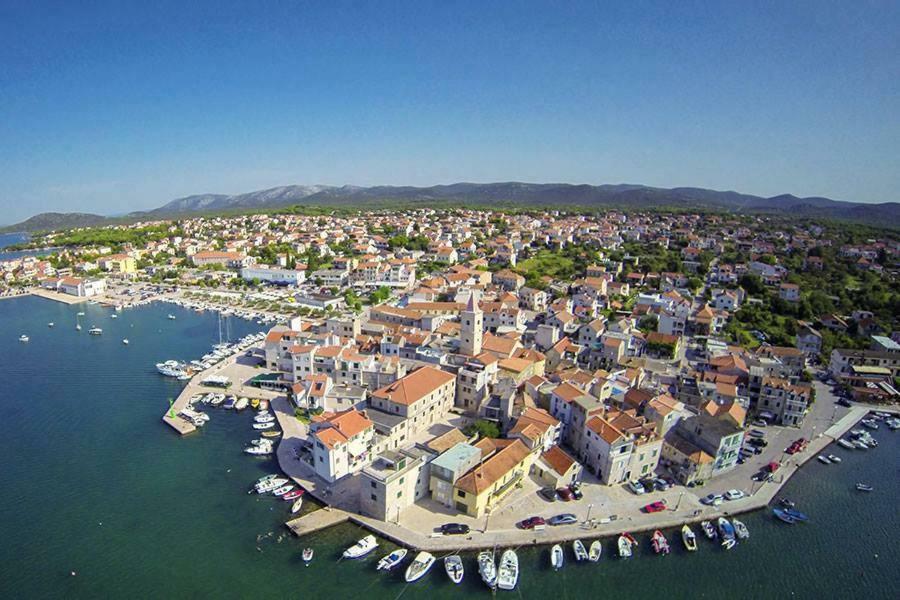 Apartman Rosa Pirovac Dış mekan fotoğraf