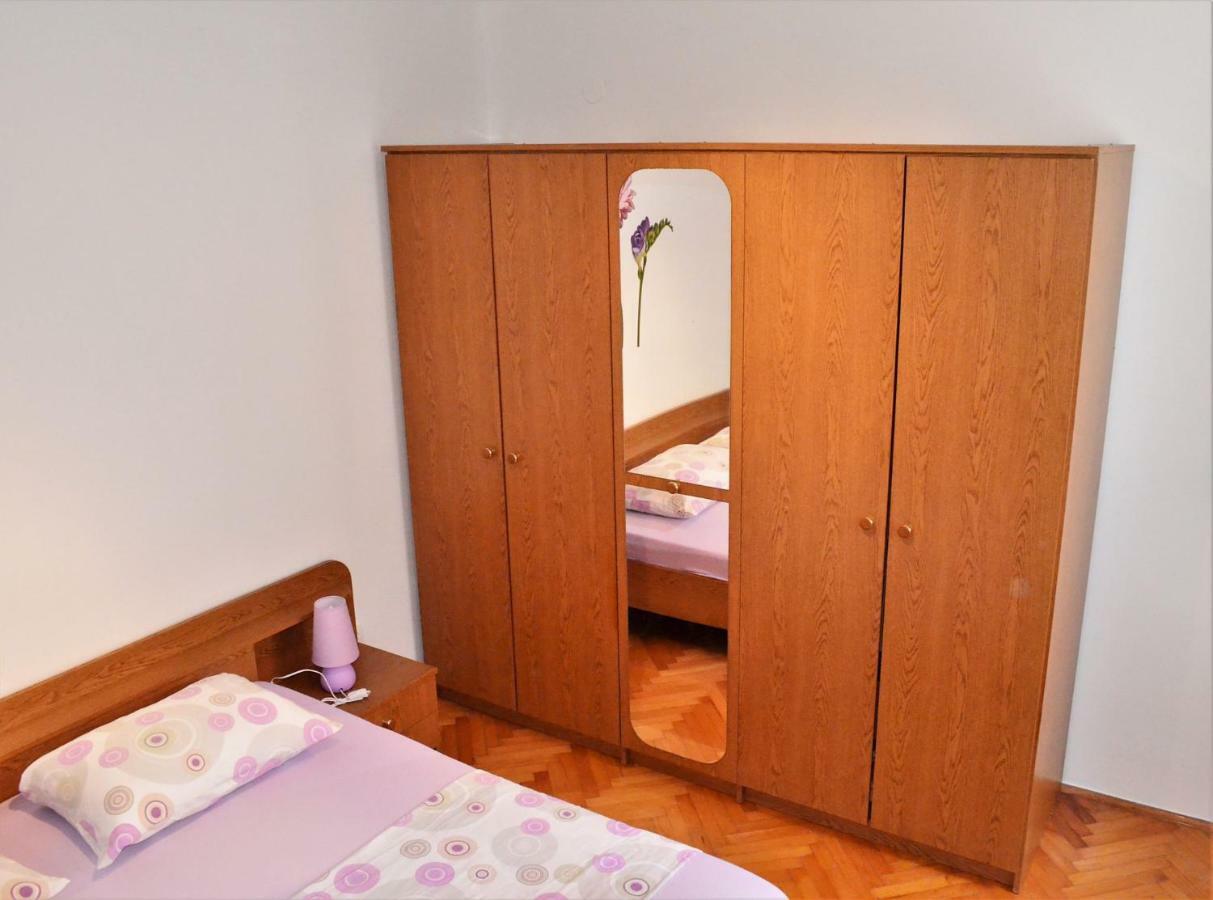Apartman Rosa Pirovac Dış mekan fotoğraf